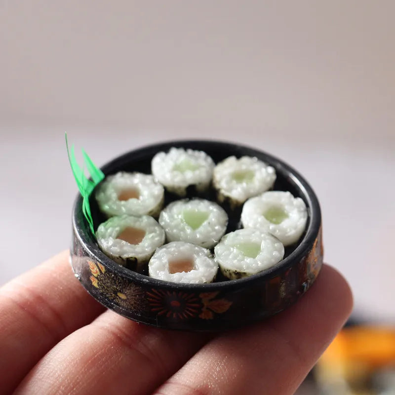 Mini Japanese Sushi Lunch Dish Suits Dollhouse Miniature Items Sushi Set Chopsticks Wine BJD Doll House Kitchen Accessories Food